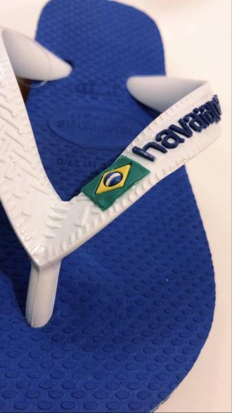 Acheter des tongs Havaianas pour homme à Paris 75