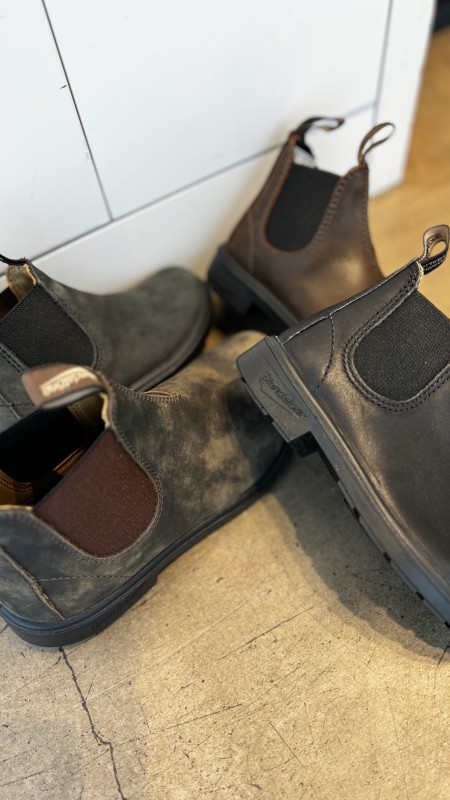 Où trouver des boots Blundstone pour enfant dans le 16e arrondissement de Paris
