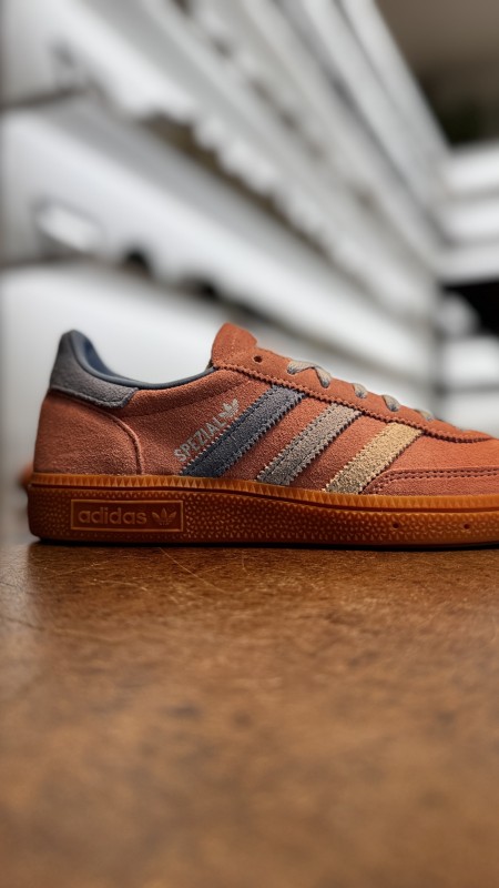 Où trouver des spezial adidas à Paris 16 ?