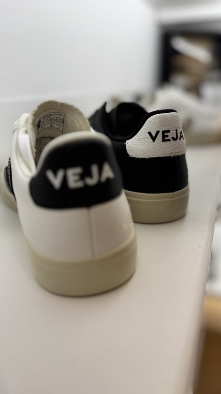 Où trouver des basket veja à Paris 16 ?