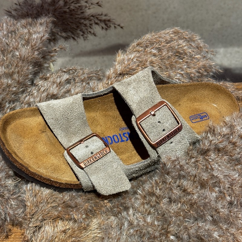 Où trouver des birkenstock arizona pour femme à Paris 16