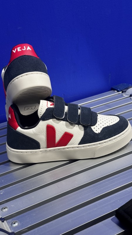 Où trouver des V10 pour enfant à Paris 16 ?