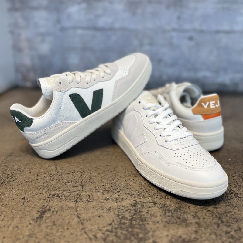 Découvrez les Veja V-90 : Des baskets écoresponsables au design sportif et élégant