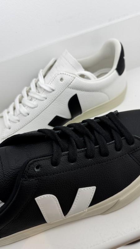 Où trouver des basket veja à Paris 16 ?