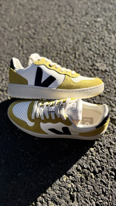 Où acheter des V10 leather à Paris 16 ?