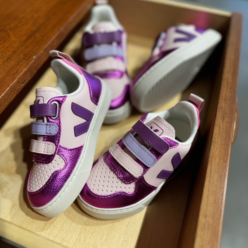 Où acheter des baskets bébé Veja à scratch, Paris 75016