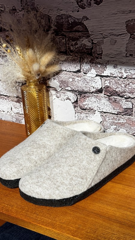 où trouver des pantoufles birkenstock pour les hommes à Paris 16 ?