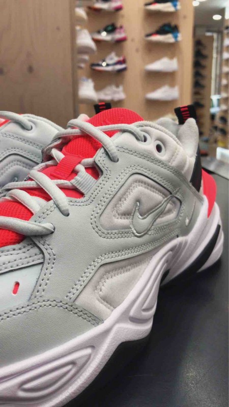 Acheter des M2K Tekno pour femme dans le 16ème arrondissement de Paris