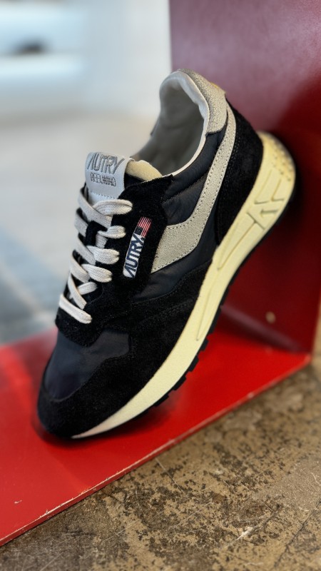 Où acheter des Reewind Autry pour homme dans le 16e arrondissement ?