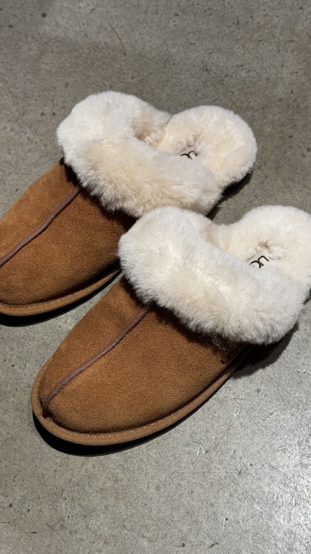 Où acheter des UGG Scuffette pour femme à Paris 16 ?