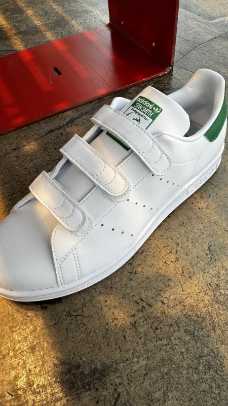 Où acheter des chaussures à scratch à Paris 16 ?