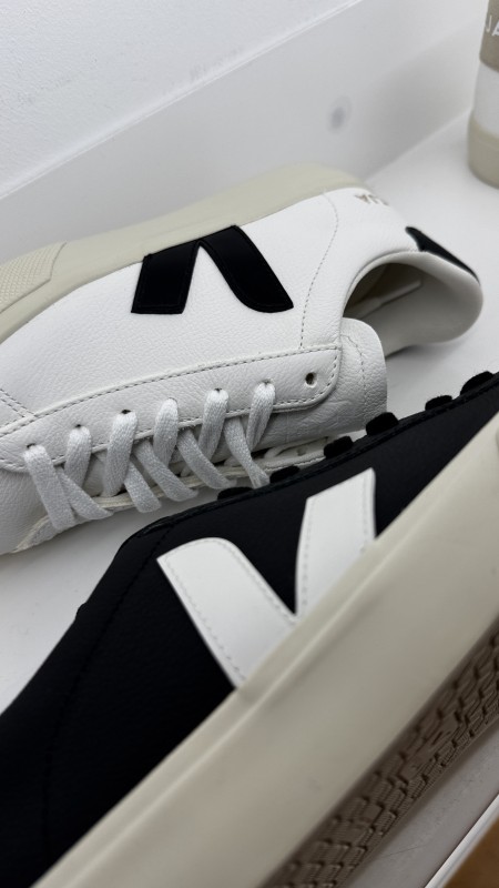 Où trouver des basket veja à Paris 16 ?