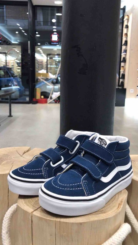 Où trouver des chaussures à scratch pour enfants, Paris 16?