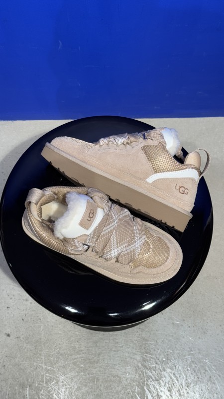 Où acheter des basket Lowmel UGG à Paris 16 ?