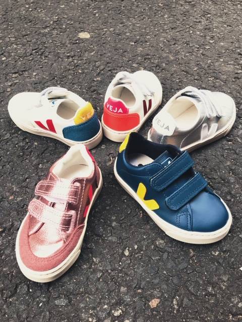 Où acheter des  baskets Veja pour enfant dans le 16ème arrondissement de Paris