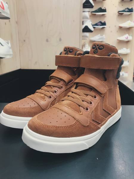 Acheter des baskets Hummel à velcro pour enfant à Paris 75016