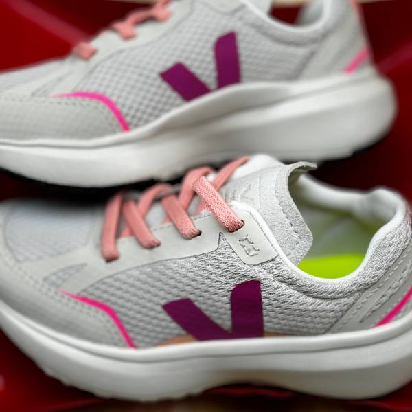 Où trouver les baskets Veja Scratch pour enfant à Paris 75016