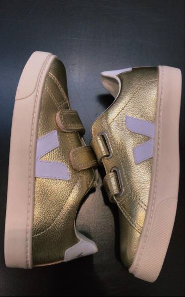 Sneakers Veja à scratch pour enfant Paris 75