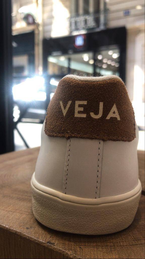 Vente de chaussures Veja Esplar Leather pour femme à Paris 16ème