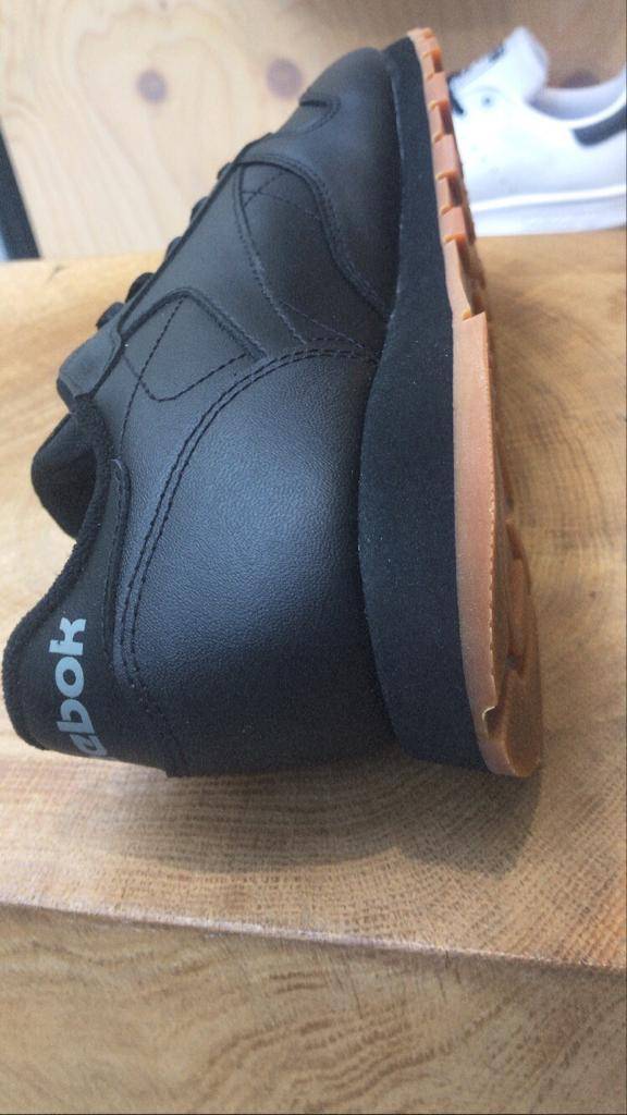 Sneaker Reebok « Classic Leather » pour femme Paris 16ème