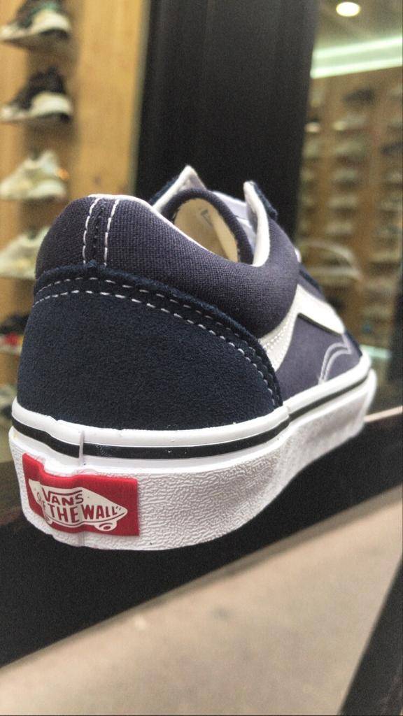 Chaussures Old Skool Vans Mixte à Paris 16ème