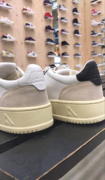 Chaussures Autry Medalist mixte à Paris 16ème