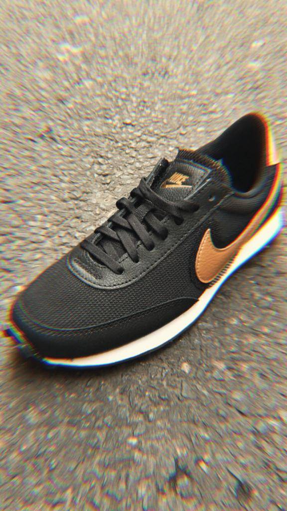 Nike Daybreak pour femme à Paris 16ème