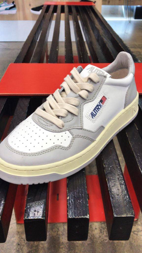 chaussures Autry Medalist Homme à Paris 16ème