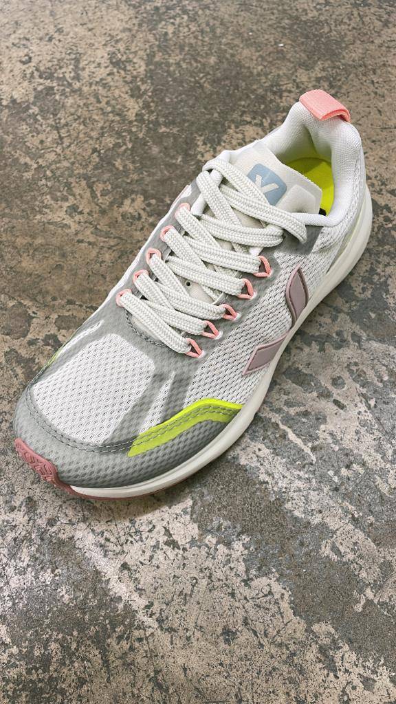 Trouver des chaussures Veja – Condor 2 style running pour femme, Paris 75