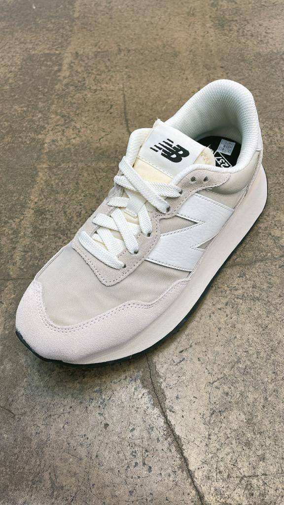Trouver des chaussure New Balance 237 pour homme et femme, Paris 75