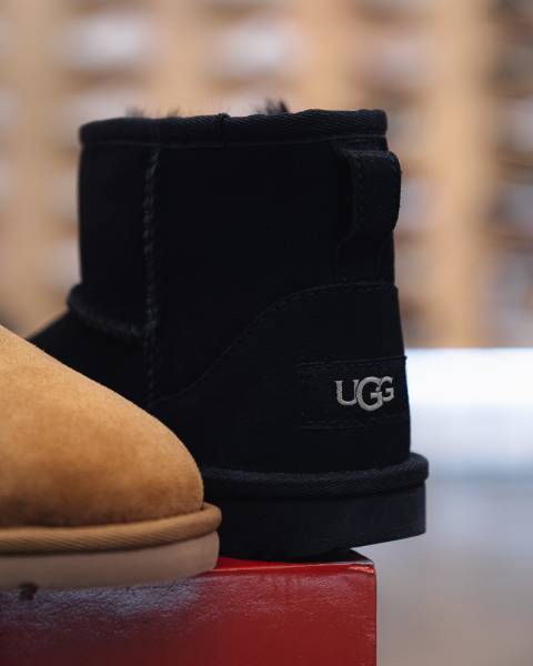 Où trouver des chaussures UGG pour femme à Paris 16ème arrondissement ?