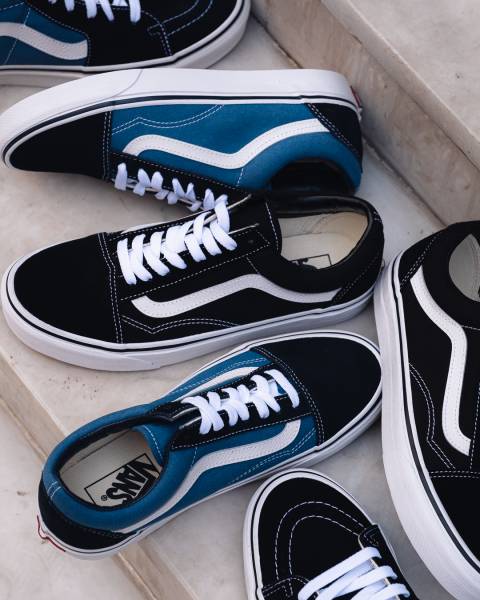 Essayer des chaussures Van Slip-On ou Van Old Skool à Paris 16ème