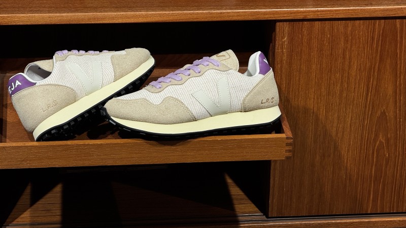 où trouver des baskets sdu de veja à Paris 16 ?