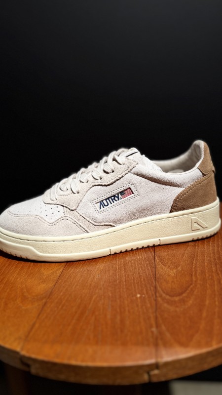 Où trouver des basket Autry à Paris 16 ?