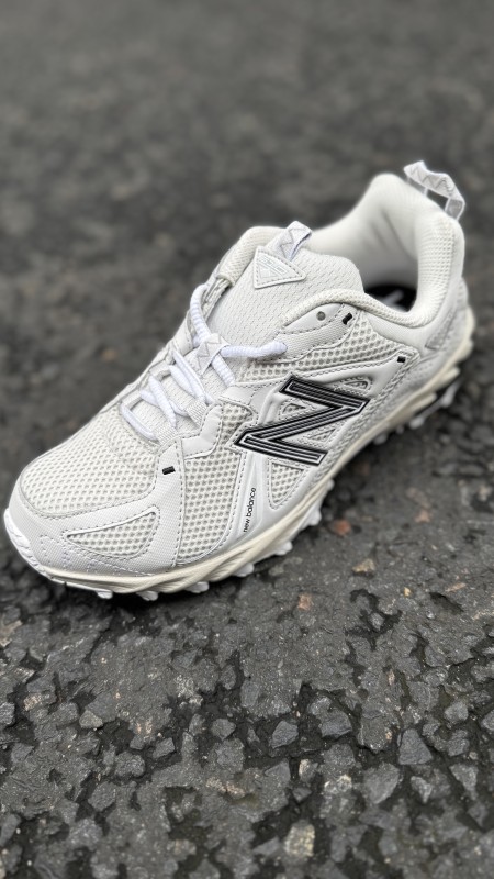 Où acheter des baskets New Balance ML610 à Paris 16 ?