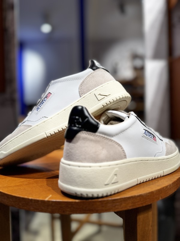 Où acheter les medalist pour femme à Paris 16