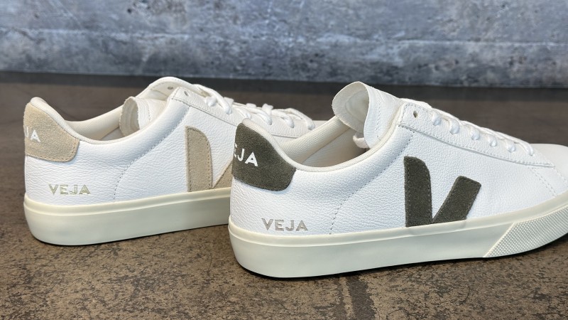 Vente de baskets Veja Campo en cuir pour femme à Paris 16