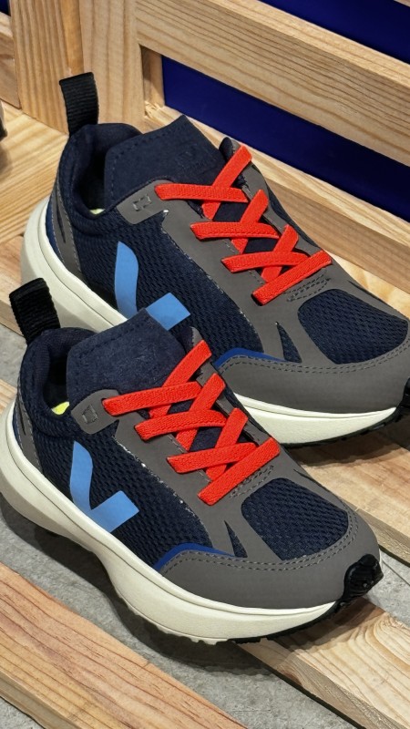 Où acheter des chaussures veja pour enfants à Paris 16 ?