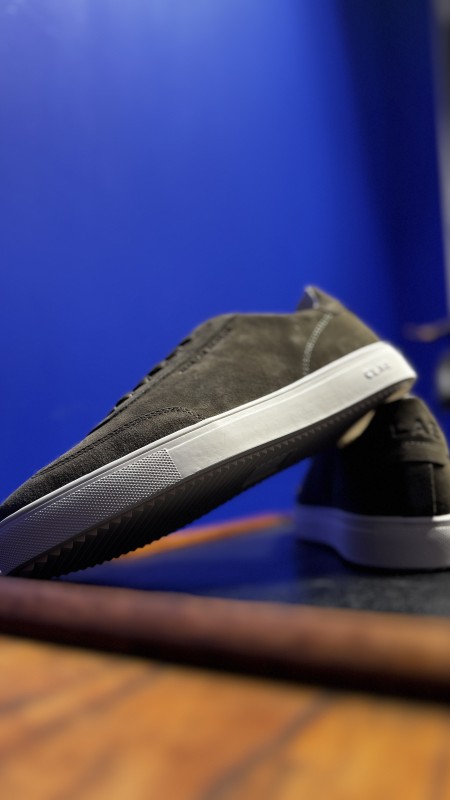 Où trouver des baskets en cuir de qualité Clae dans le 16e ?