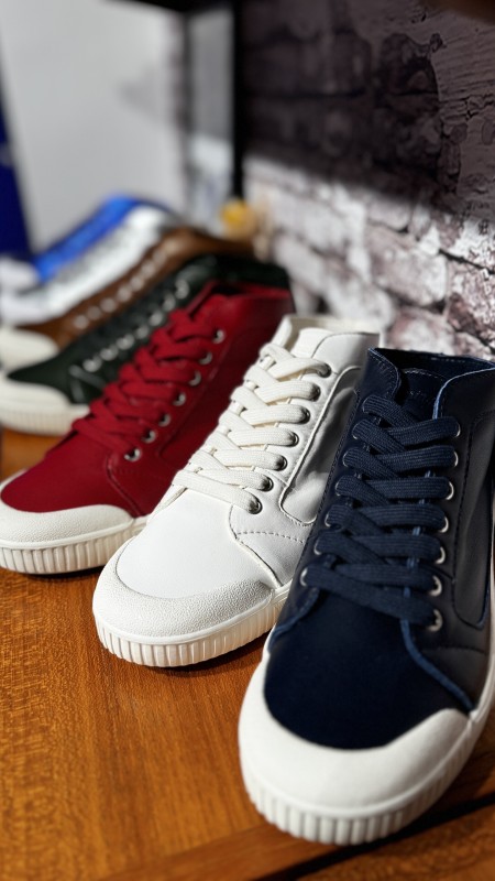 Où acheter des Spring Court M2 Lambskin sur Paris 16 , Confort et élégance en 7 couleurs