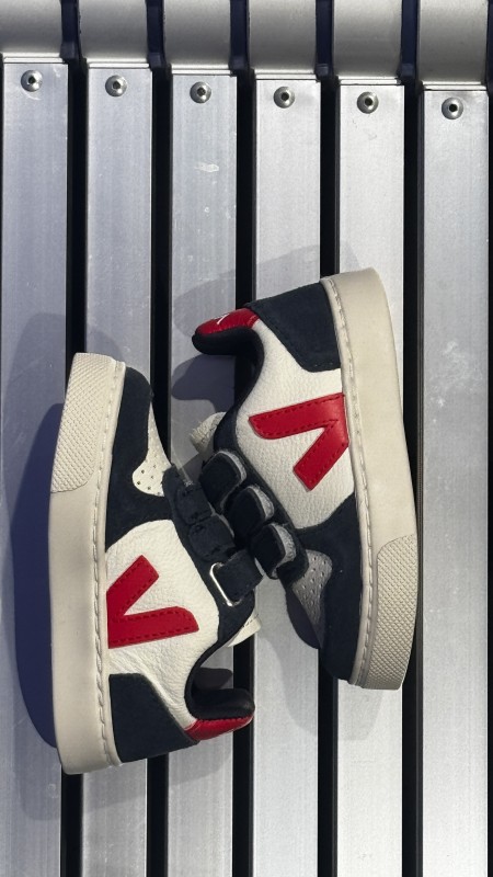 Où trouver des V10 pour enfant à Paris 16 ?