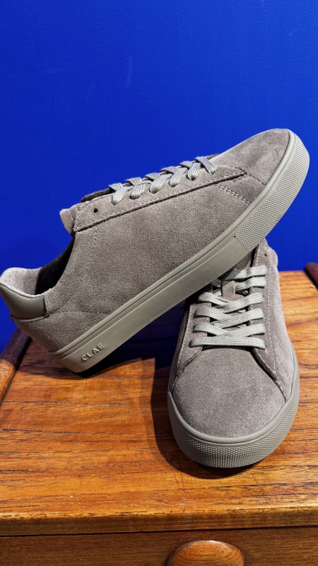 Où trouver des baskets en cuir de qualité Clae dans le 16e ?