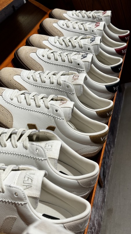 Où acheter des sneakers VEJA Volley Leather à Paris 16e ?