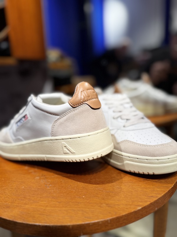 Où acheter les medalist pour femme à Paris 16