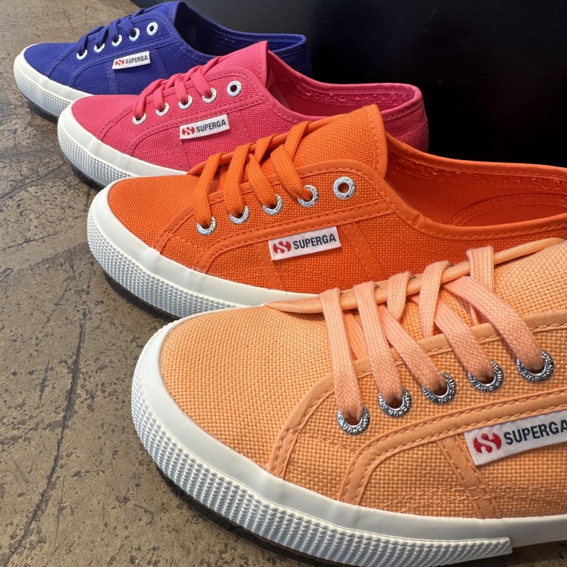 Où trouver des superga à Paris