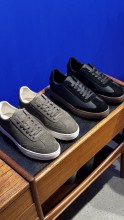 Notre zone d'activité pour ce service Achat de baskets branchées pour hommes et femmes, incluant des éditions limitées et des collaborations avec des designers renommés